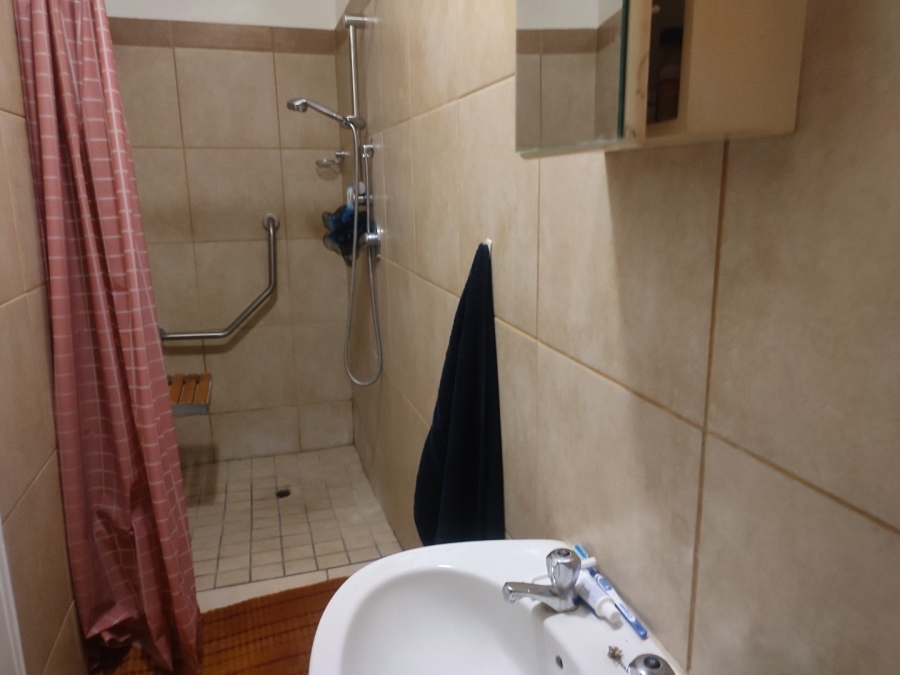 1 Bedroom Property for Sale in Hospitaalpark Free State